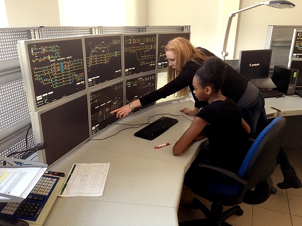 cfl stellwerksimulator 600