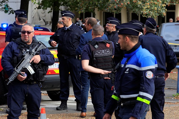 France Mobilises 7k Troops for Extra Security Patrols After School Stabbing